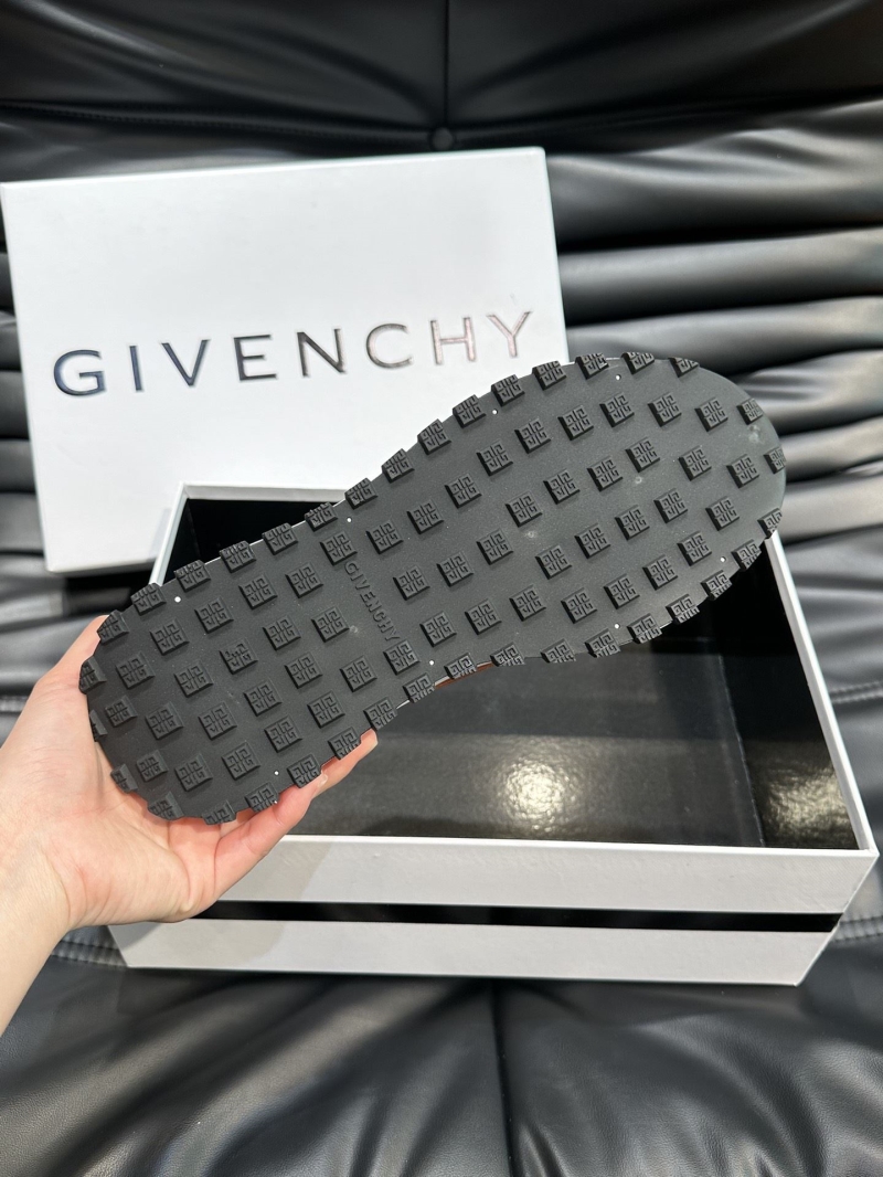 Givenchy Sneakers